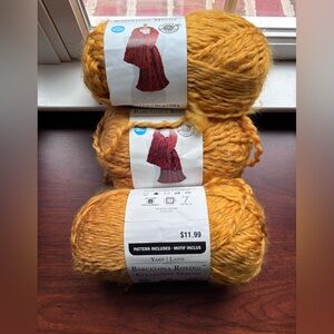 Barcelona Roving Mustard Yellow Yarn